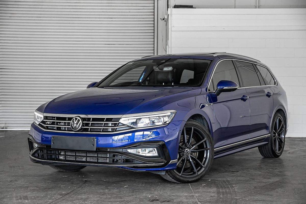 2023 Volkswagen Passat 206TSI R-Line B8