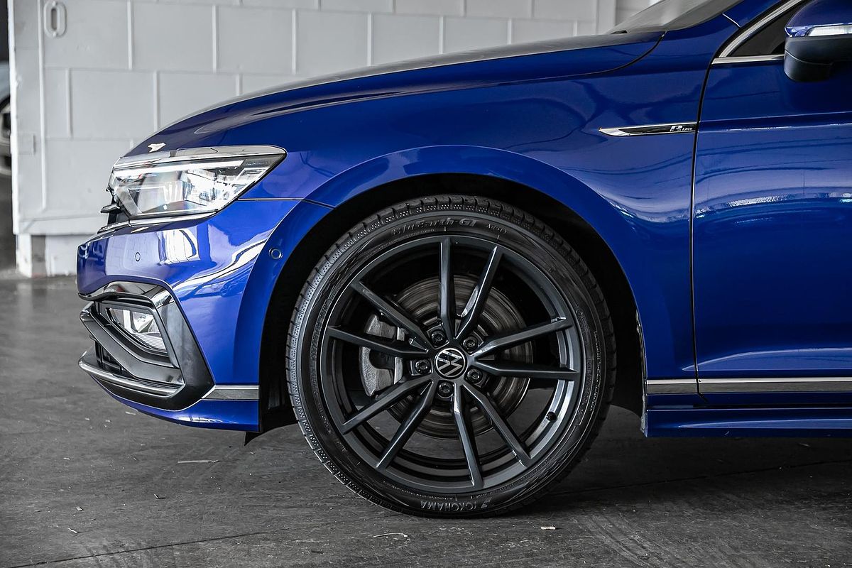 2023 Volkswagen Passat 206TSI R-Line B8