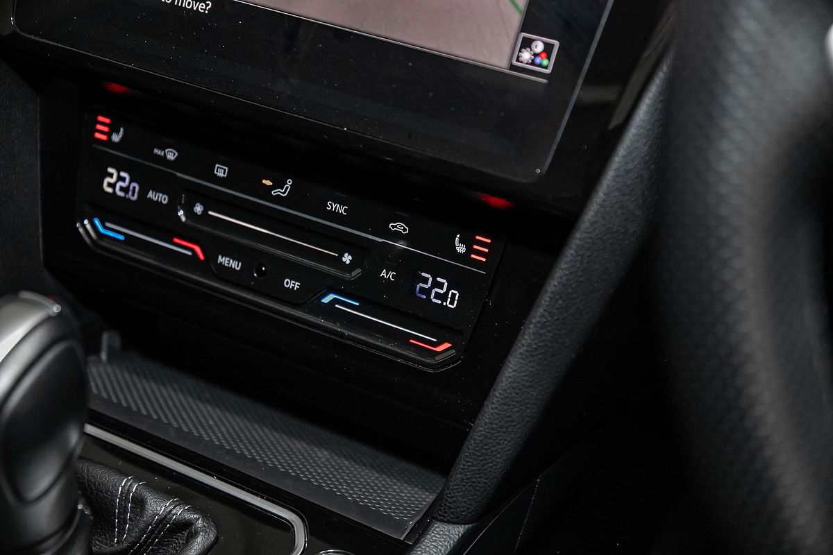 2023 Volkswagen Passat 206TSI R-Line B8