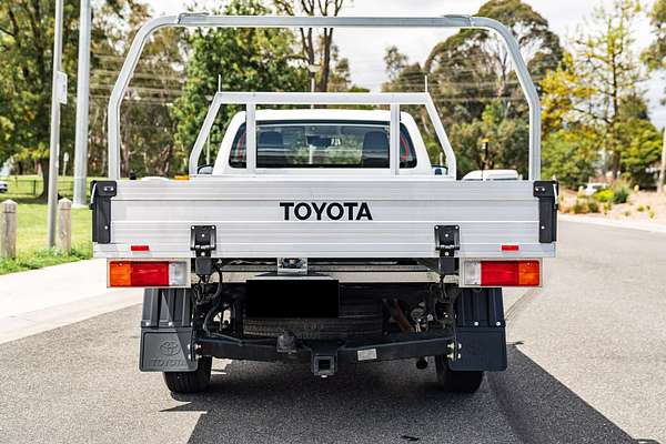 2020 Toyota Hilux Workmate TGN121R Rear Wheel Drive