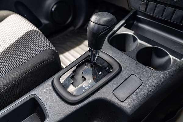 2020 Toyota Hilux Workmate TGN121R Rear Wheel Drive