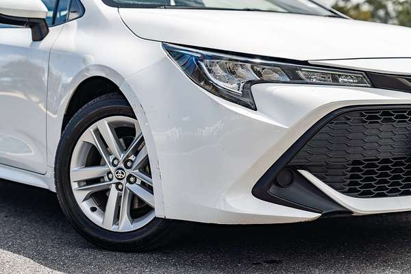 2018 Toyota Corolla Ascent Sport MZEA12R