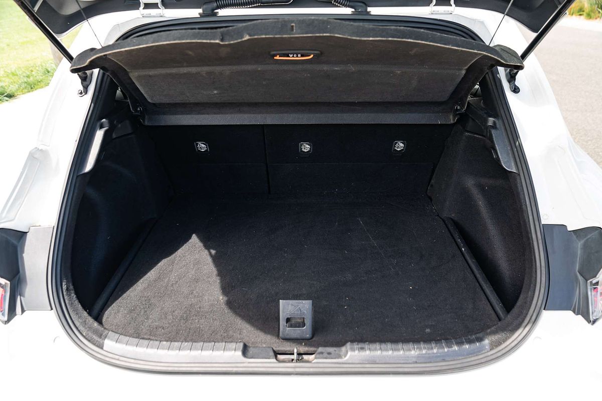 2018 Toyota Corolla Ascent Sport MZEA12R