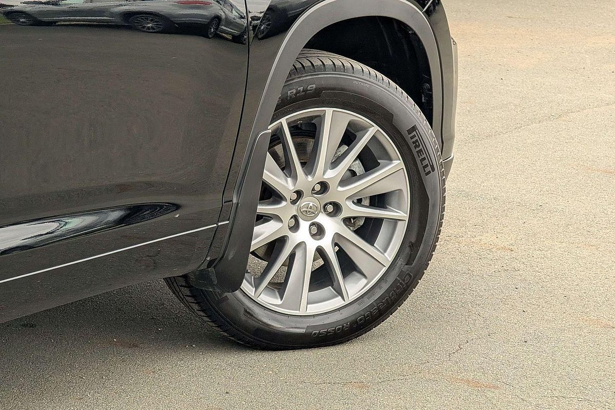 2015 Toyota Kluger Grande GSU50R