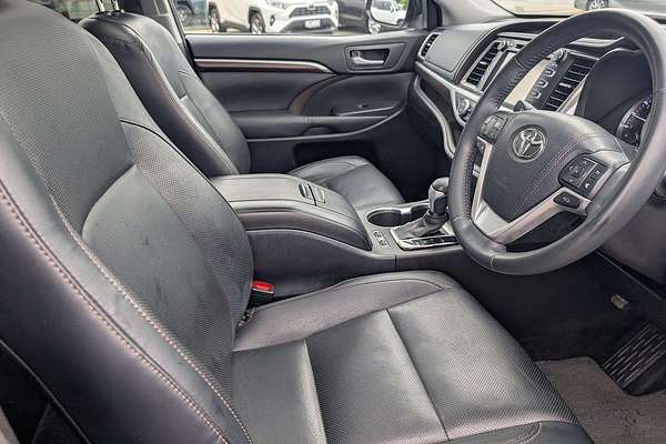 2015 Toyota Kluger Grande GSU50R