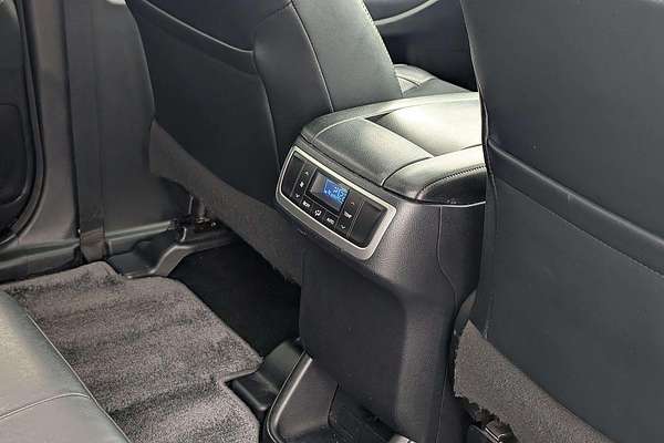 2015 Toyota Kluger Grande GSU50R