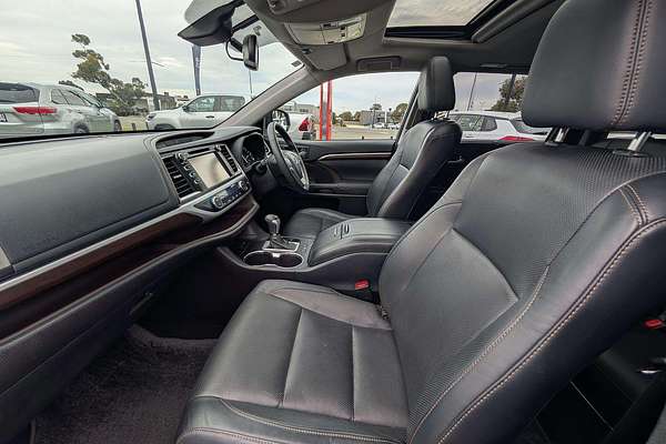 2015 Toyota Kluger Grande GSU50R