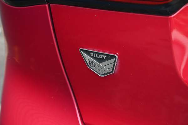 2021 MG HS Essence SAS23