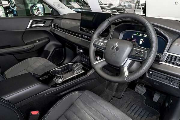 2025 Mitsubishi Outlander Aspire ZM