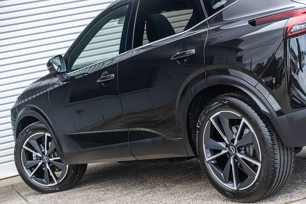 2024 Nissan QASHQAI Ti J12