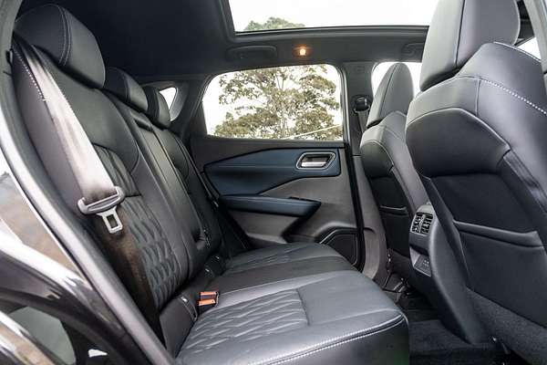 2024 Nissan QASHQAI Ti J12