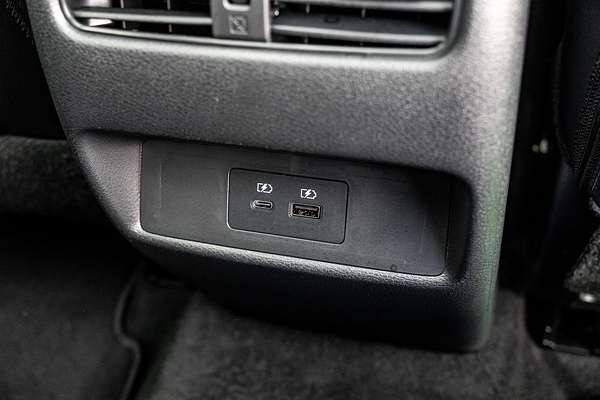 2024 Nissan QASHQAI Ti J12