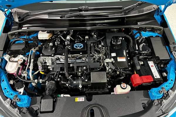 2020 Toyota Corolla ZR Hybrid ZWE211R