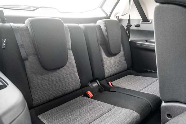 2024 Nissan X-TRAIL ST T33