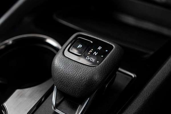 2024 Nissan X-TRAIL ST T33