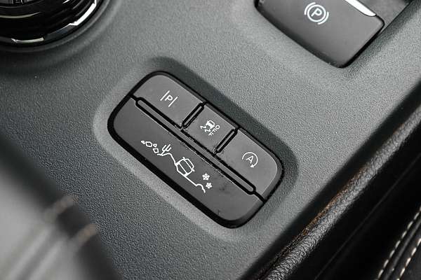 2023 Ford Everest Platinum 3.0L