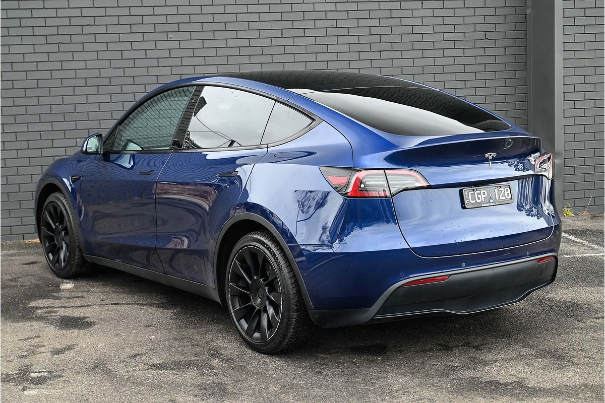 2022 Tesla Model Y Rear-Wheel Drive