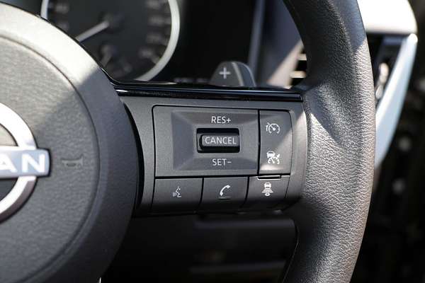 2024 Nissan X-TRAIL ST T33