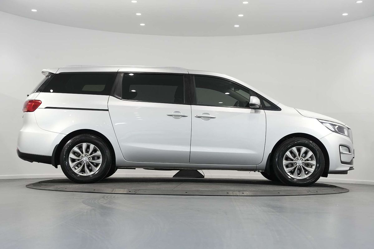 2019 Kia Carnival Si YP