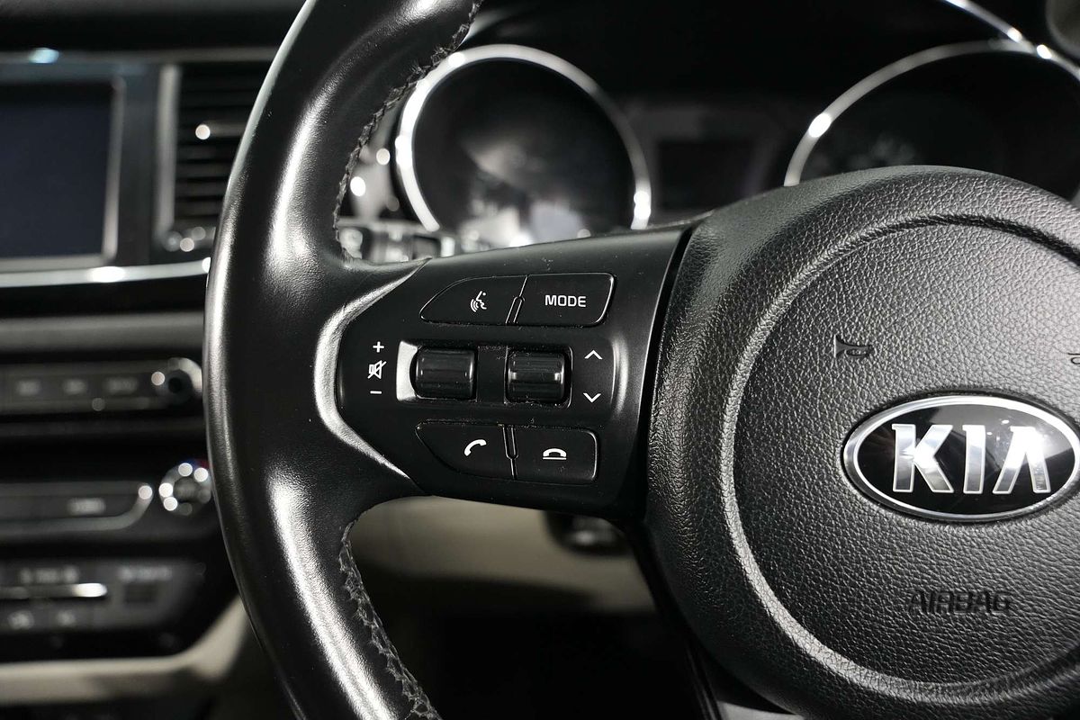 2019 Kia Carnival Si YP