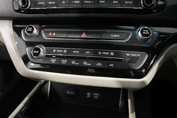 2019 Kia Carnival Si YP