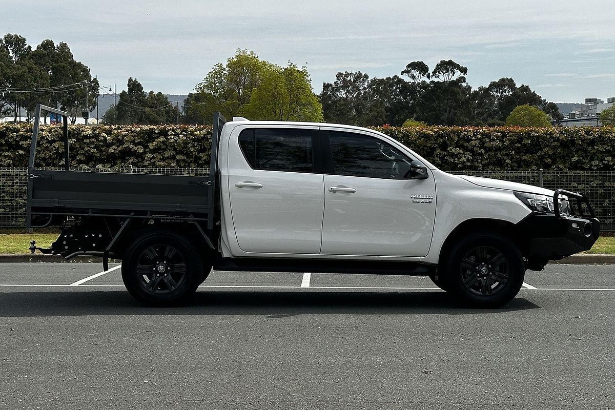 2022 Toyota Hilux SR GUN126R