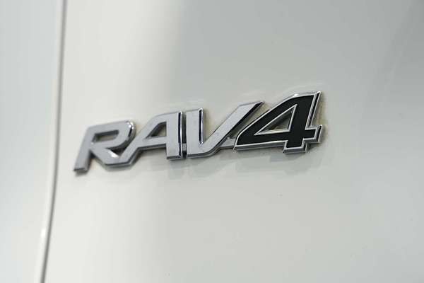 2020 Toyota RAV4 GX AXAH54R