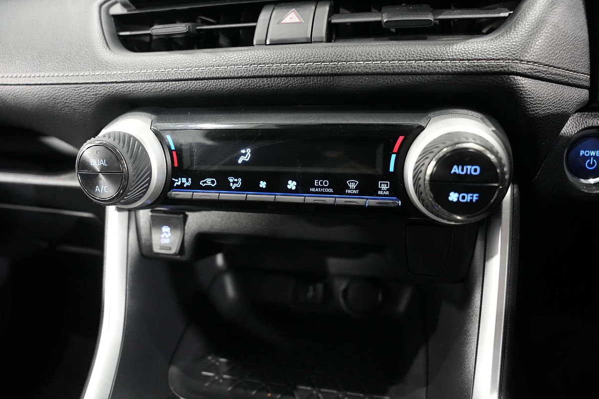 2020 Toyota RAV4 GX AXAH54R