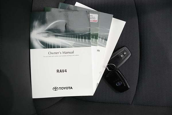 2020 Toyota RAV4 GX AXAH54R