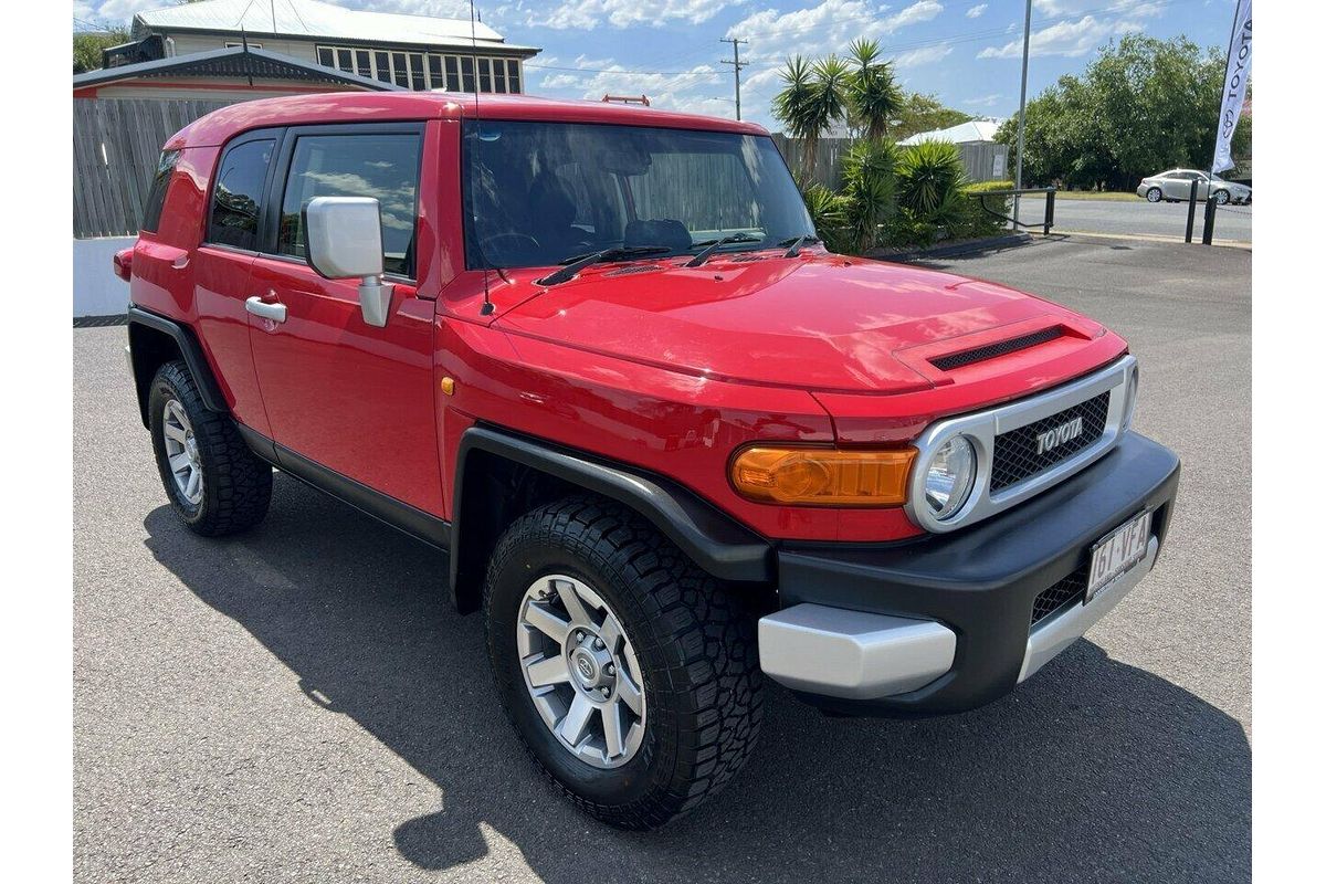 2014 Toyota FJ Cruiser GSJ15R