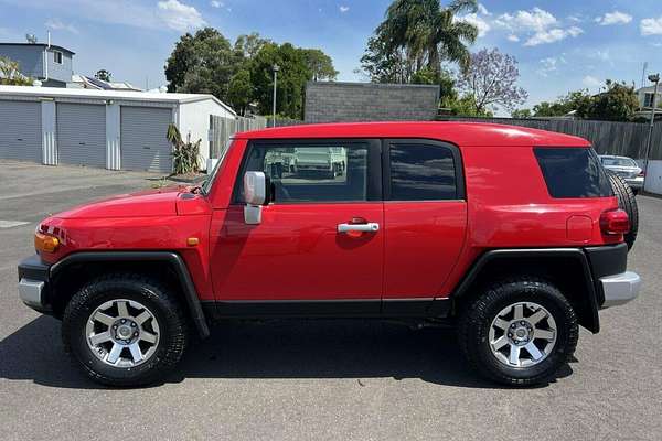 2014 Toyota FJ Cruiser GSJ15R