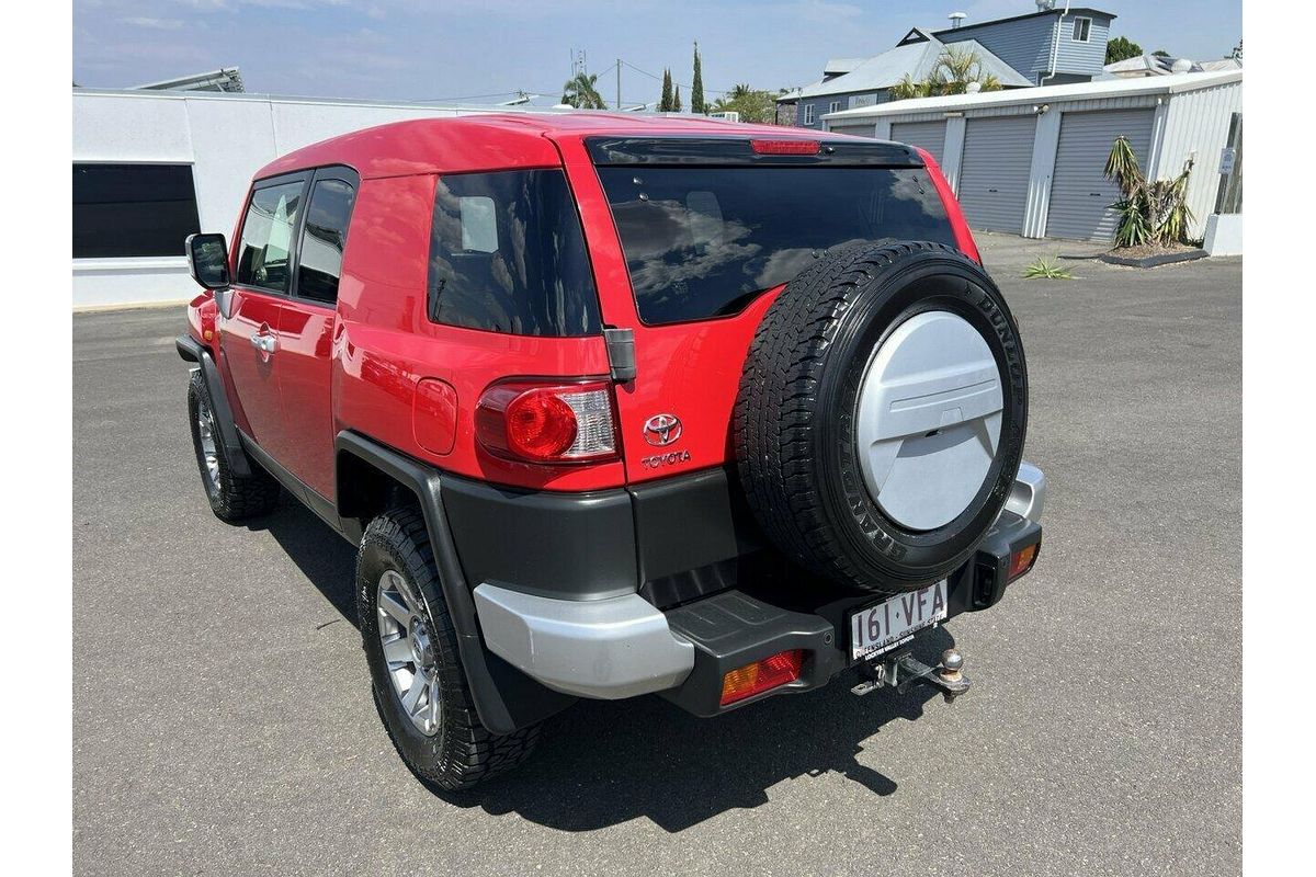 2014 Toyota FJ Cruiser GSJ15R