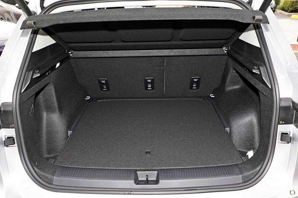 2025 MG MGS5 EV Essence 62 ZS3EM