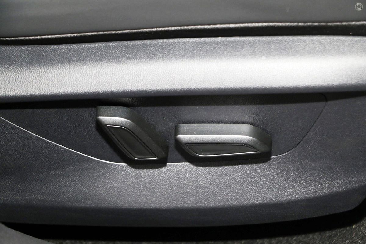 2025 MG MGS5 EV Essence 62 ZS3EM