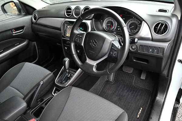 2024 Suzuki Vitara LY Series II