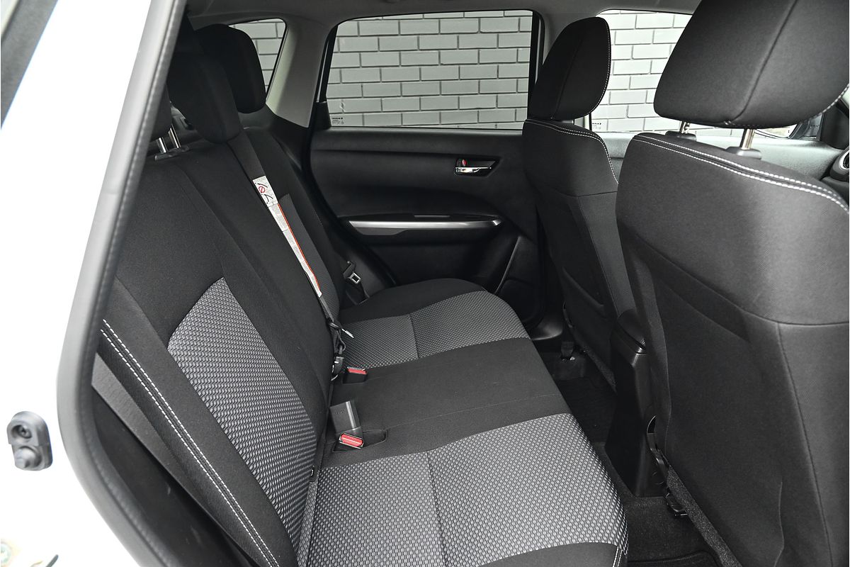 2024 Suzuki Vitara LY Series II