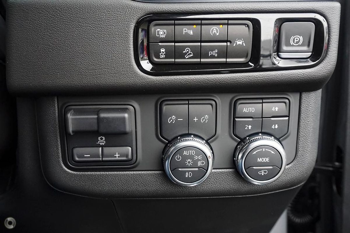 2025 GMC Yukon Denali T1