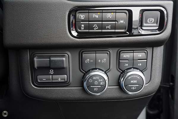 2025 GMC Yukon Denali T1