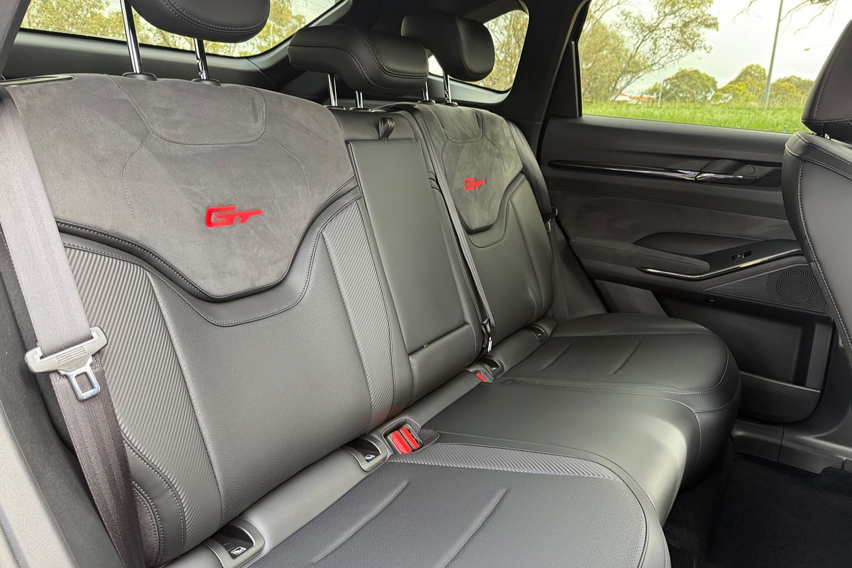 2025 GWM Haval H6GT Ultra PHEV B03