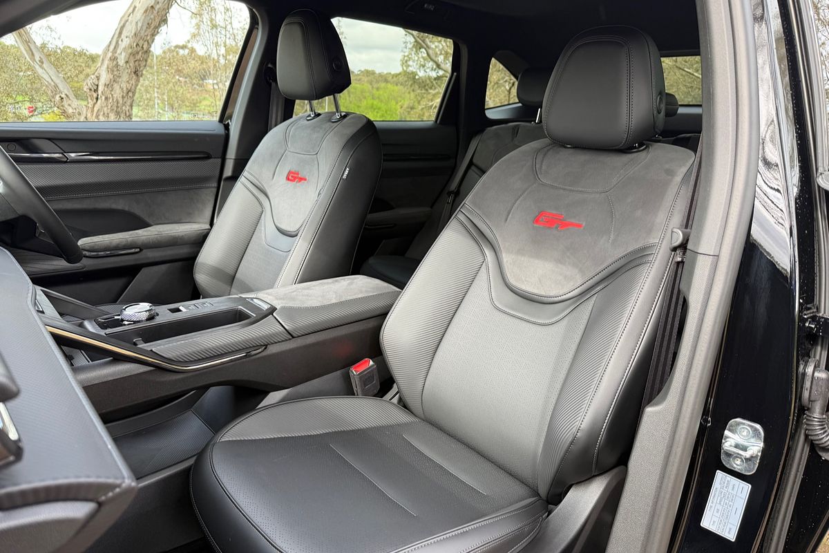 2025 GWM Haval H6GT Ultra PHEV B03