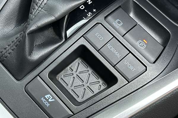 2022 Toyota RAV4 GXL AXAH52R