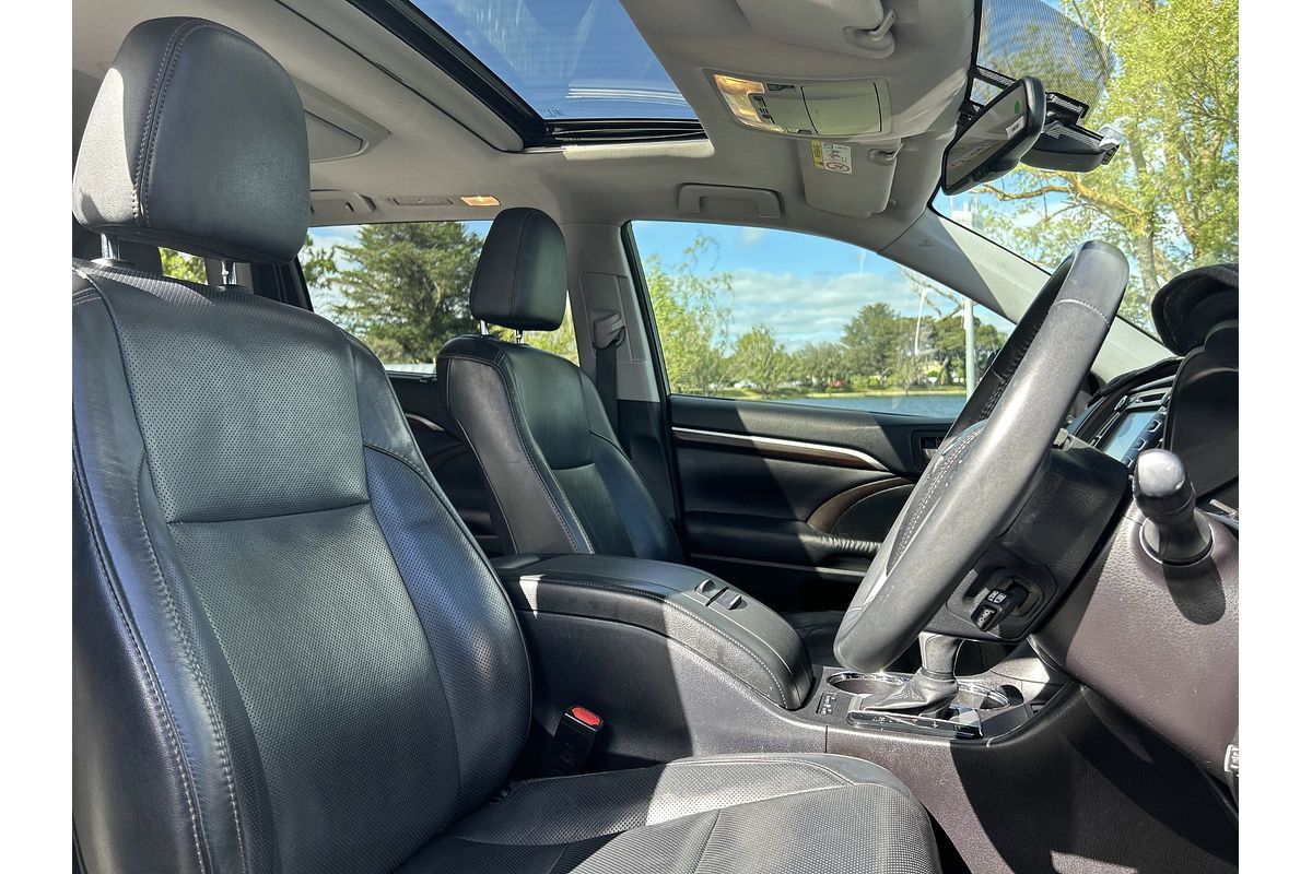 2016 Toyota Kluger Grande GSU50R