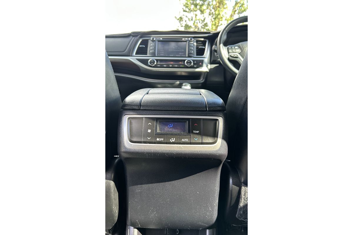 2016 Toyota Kluger Grande GSU50R