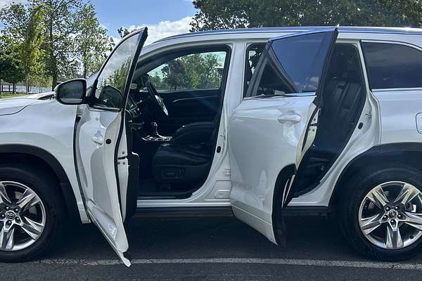 2016 Toyota Kluger Grande GSU50R