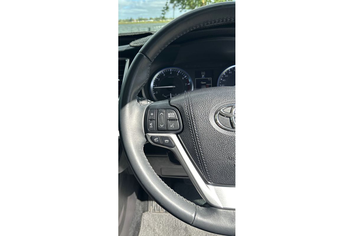 2016 Toyota Kluger Grande GSU50R