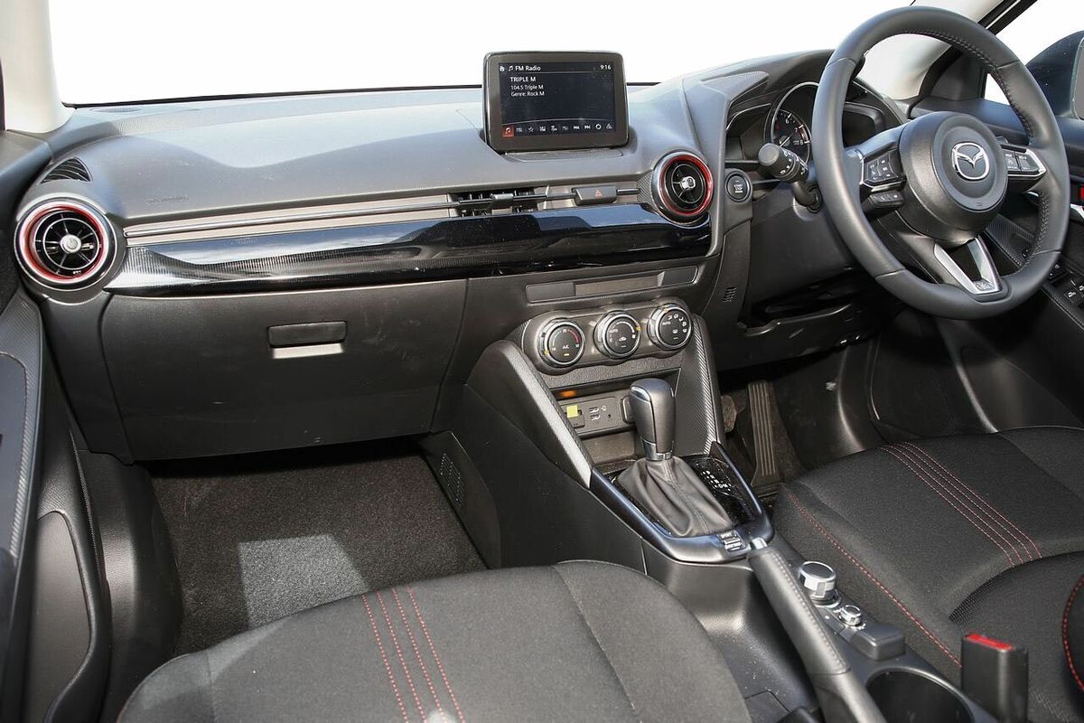 2025 Mazda 2 G15 Evolve DJ Series