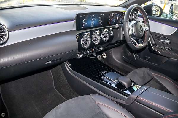 2022 Mercedes-Benz A-Class A180 V177