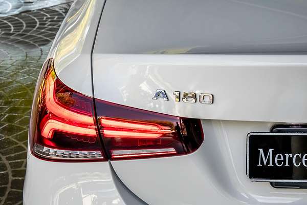 2022 Mercedes-Benz A-Class A180 V177