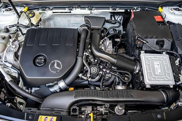 2022 Mercedes-Benz A-Class A180 V177