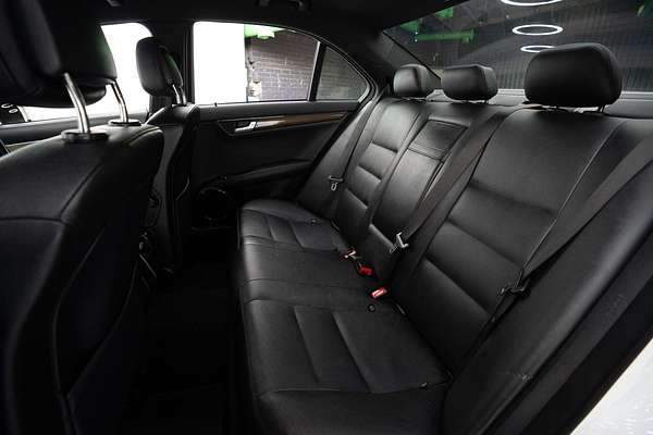 2009 Mercedes-Benz C-Class C220 CDI Classic W204